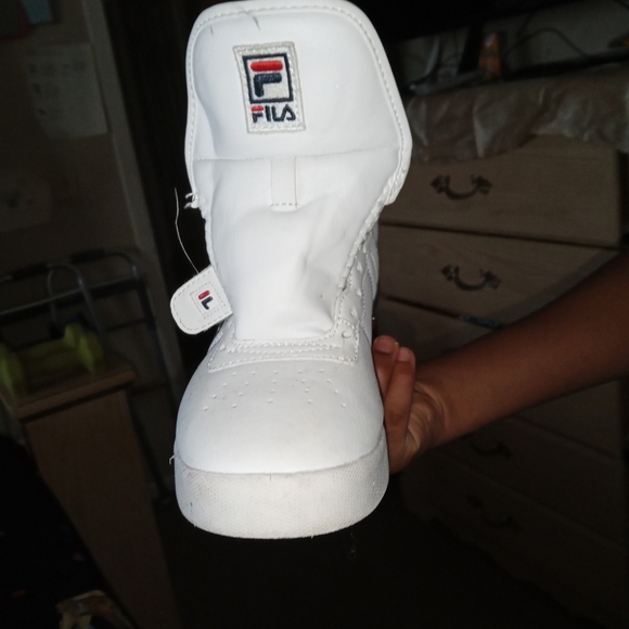 Clothes,  hats, dog clothes - Picture 4 of 16